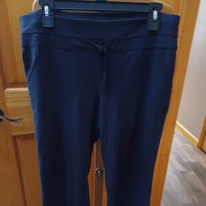 NWOT MADE FOR LIFE  BLACK WIDE BAND SWEAT PANTS
